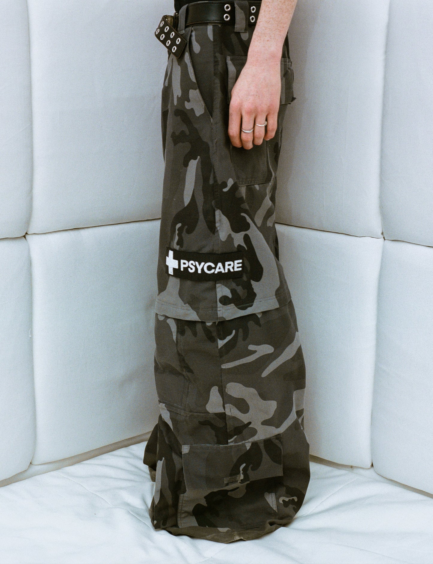 JUMBO CARGO PANTS